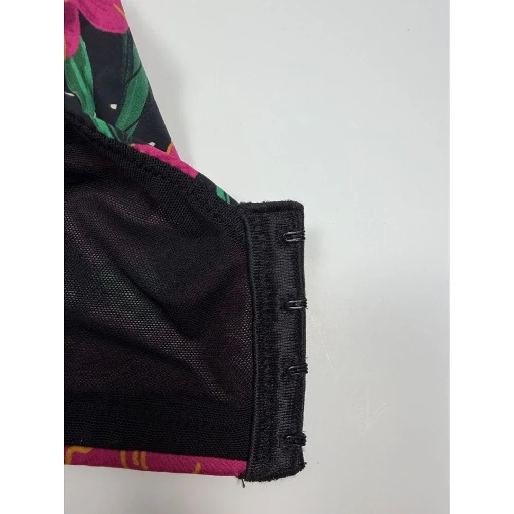 Torrid 40DDD Floral T-Shirt Bra Black Pink Full Coverage Underwire Plus Size
